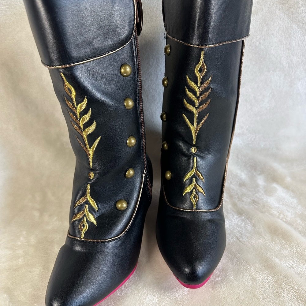 Disney Frozen 2 Anna costume boots. Size 11/12  Black with metallic gold accents